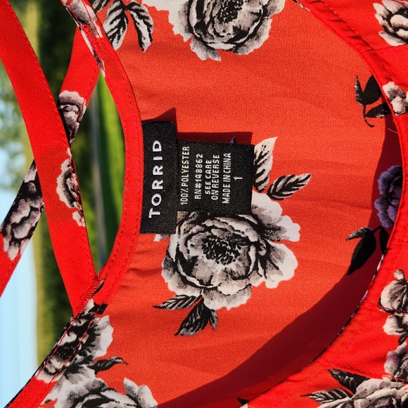 Torrid Rose Print Tank Top - Picture 5 of 5